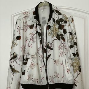 Zara. Bomber jacket. Size M